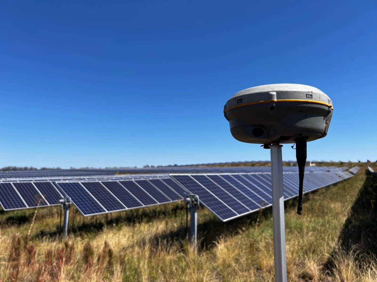 Relevamiento térmico de parque fotovoltaico con detección de fallas en paneles